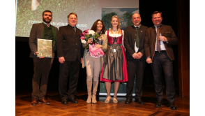 Martin Liebhäuser (Edith-Haberland-Wagner-Stiftung), Staatsminister Helmut Brunner, Catherine Demeter (Edith-Haberland-Wagner-Stiftung), Bayerische Bierkönigin 2015/ 2016 Marlene Speck, Friedrich Düll (Präsident Bayerischer Brauerbund e.V.), Josef Schmidt (2. Bürgermeister der Stadt München)